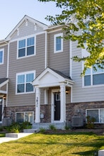 Building Photo - 3831 Currant Ln