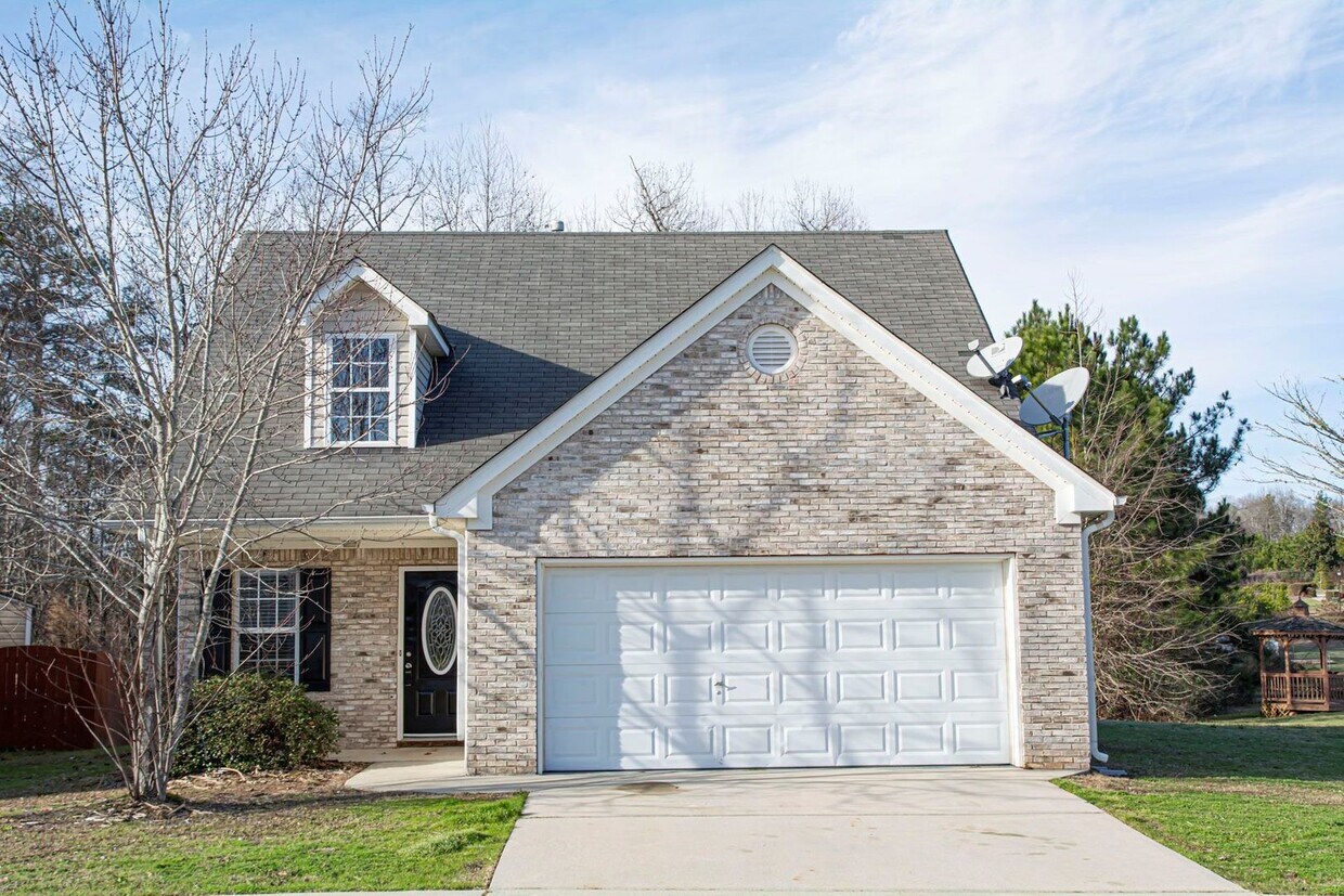 102 Madison Ave, Jackson, GA 30233 House Rental in Jackson, GA