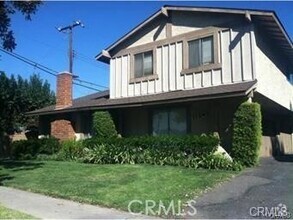 Building Photo - 11240 La Mirada Blvd