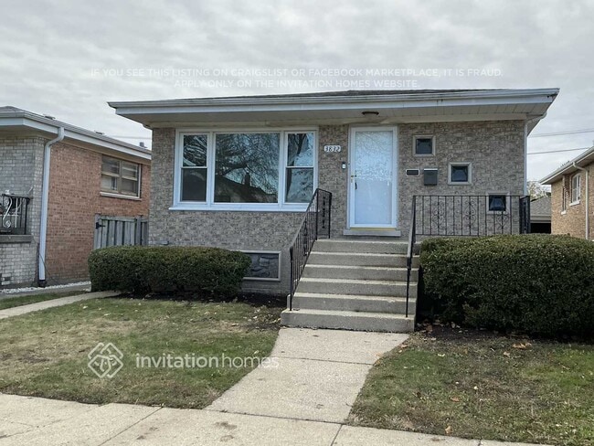 Building Photo - 3832 East Ave