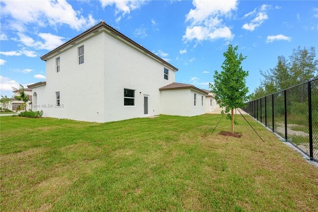 Foto del edificio - 2232 SE 30th St