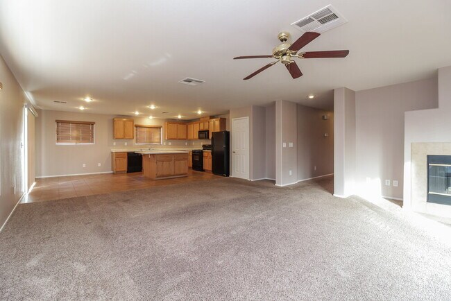 Building Photo - 3433 E Palatine Hills Ave