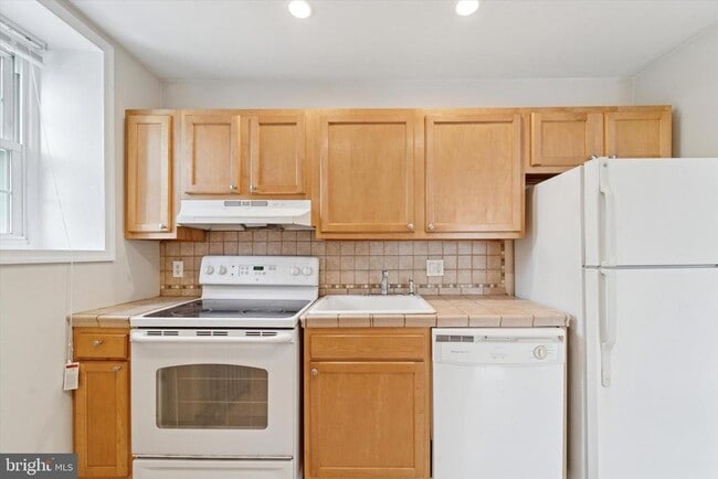 Foto del edificio - 3505 Bowman St