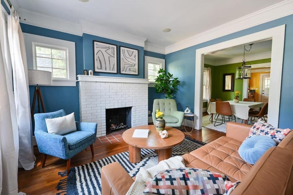Foto principal - 2076 Ridgedale Rd NE