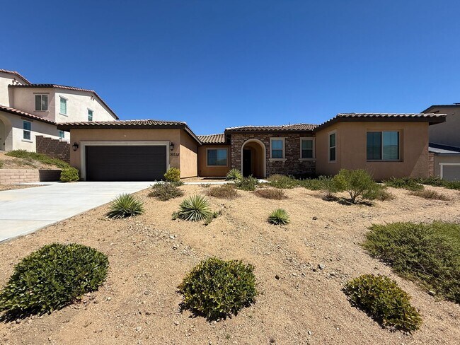Building Photo - 39338 Stirrup Ct