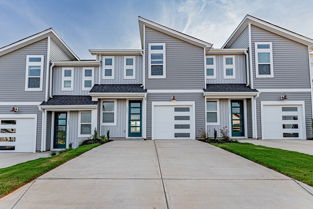 1411 Darrowby Wy, Spartanburg, SC 29301 Townhome Rentals in