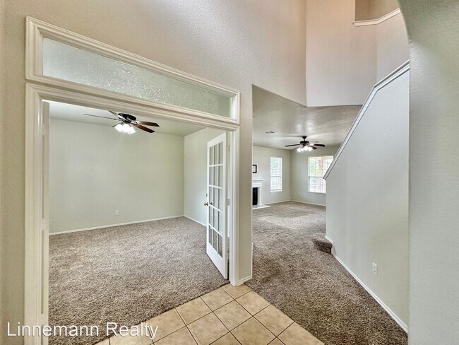 Building Photo - 4 br, 2.5 bath House - 223 Lottie Lane