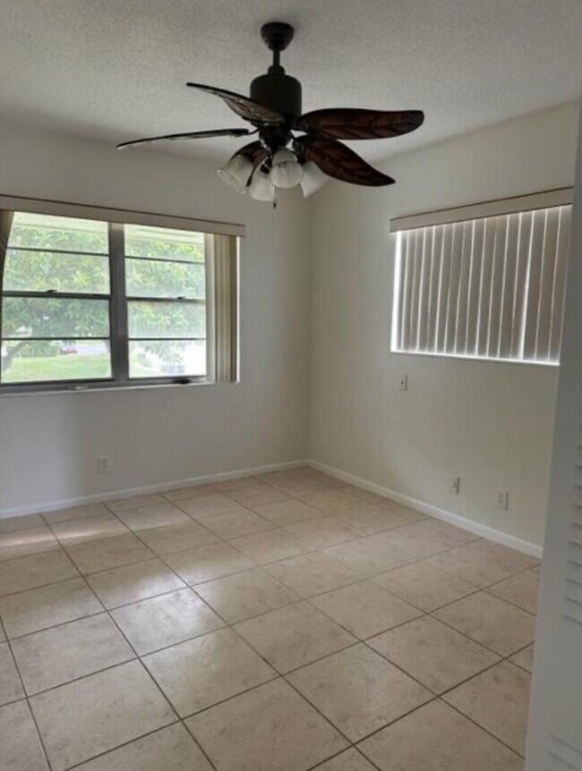 Foto del edificio - 72 Norwich C