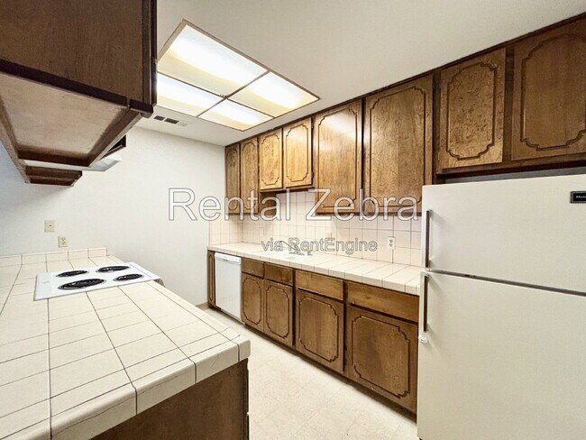 Foto del edificio - 3357 San Ramon Ct