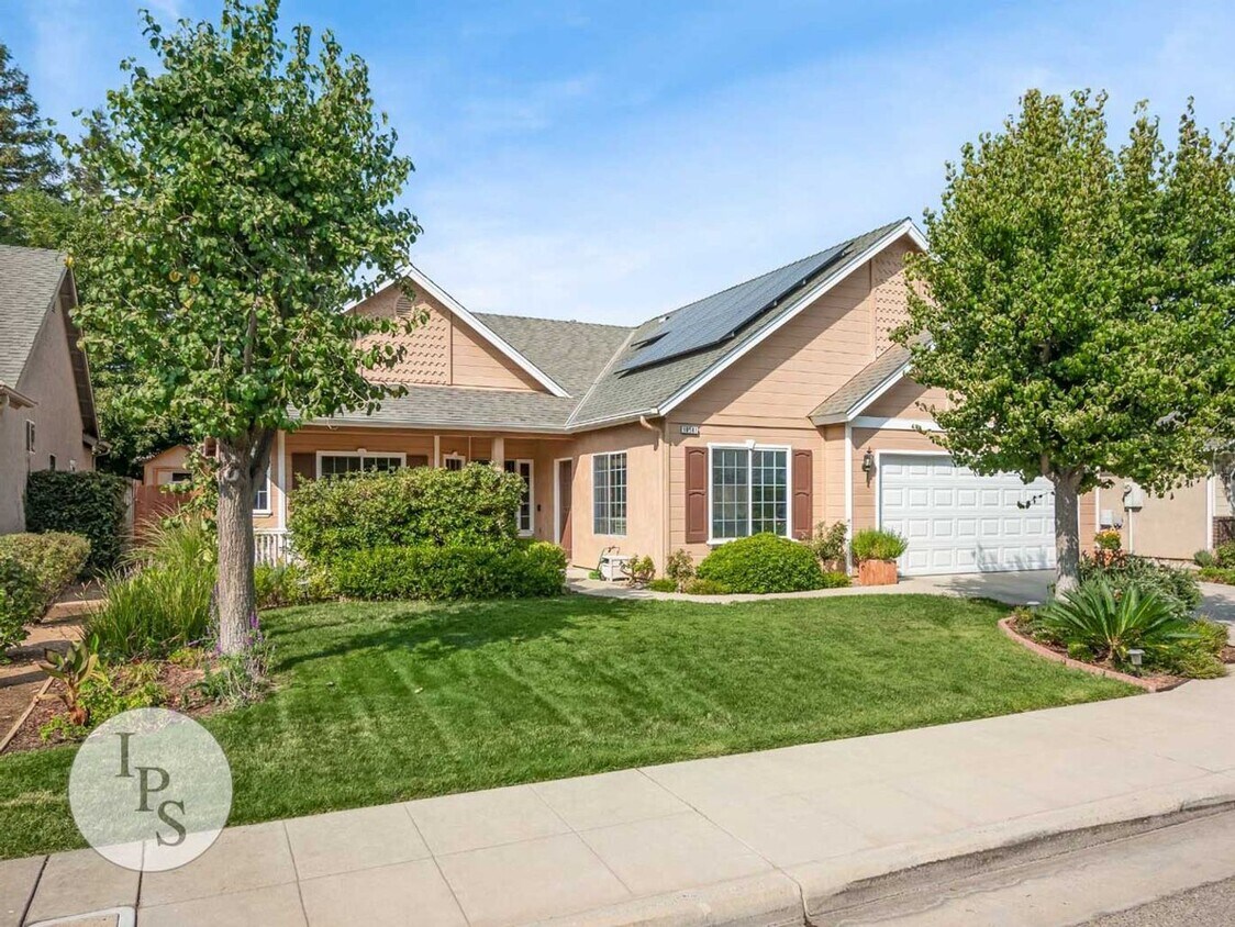 SOLAR!!!! Fresno NorthEast Home, 4BR/2.75... - SOLAR!!!!  Fresno NorthEast Home, 4BR/2.75...
