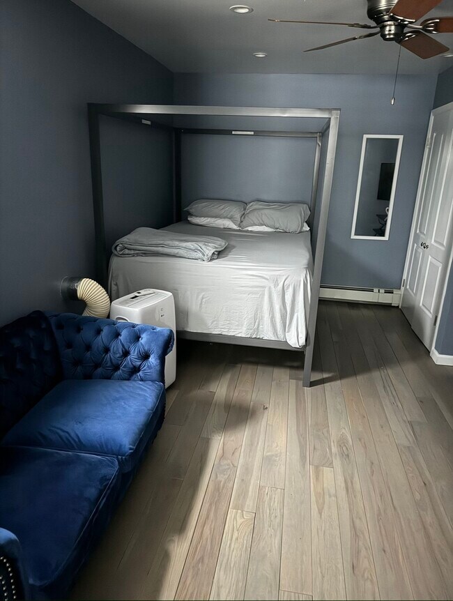 Foto del edificio - 1112 Elizabeth St