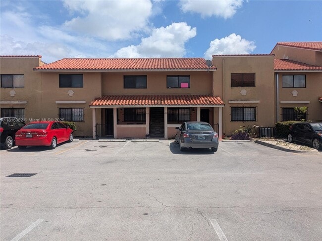 Foto del edificio - 2740 W 61st St