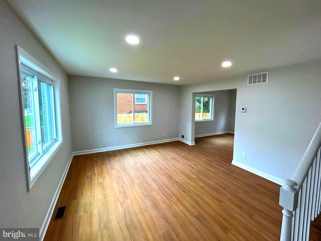 Foto principal - 2912 23rd St S