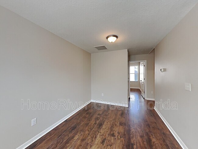 Building Photo - 15322 Broad Brush Dr