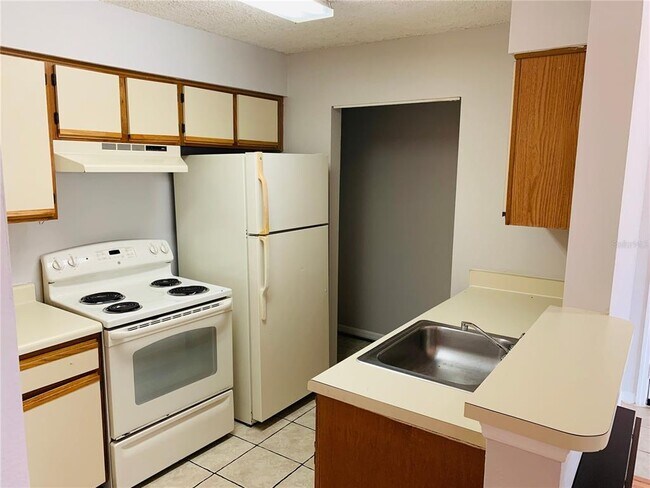 Foto del edificio - 1073 S Hiawassee Rd