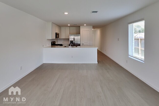 Foto del edificio - 922 Lago Laceno Ln