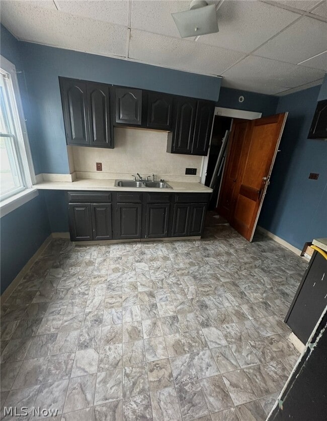 Foto del edificio - 3294 E 105th St