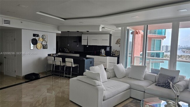 Foto del edificio - 3370 Hidden Bay Dr