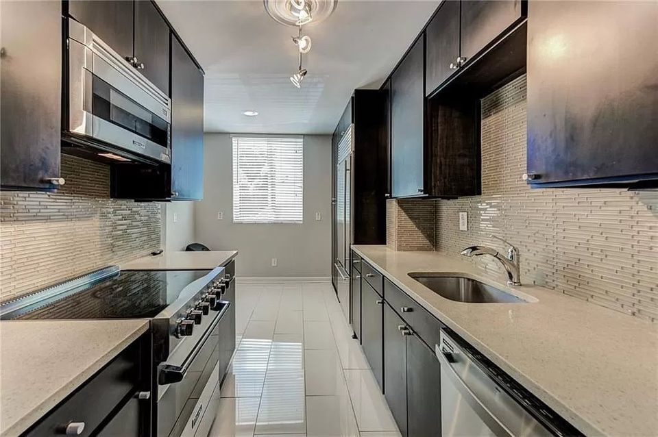 Foto principal - 345 7th St NE