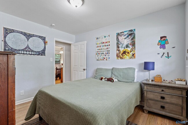 Foto del edificio - 209 Drake Ave SW