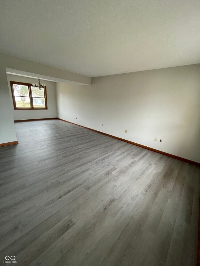 Foto del edificio - 2068 Suda Dr