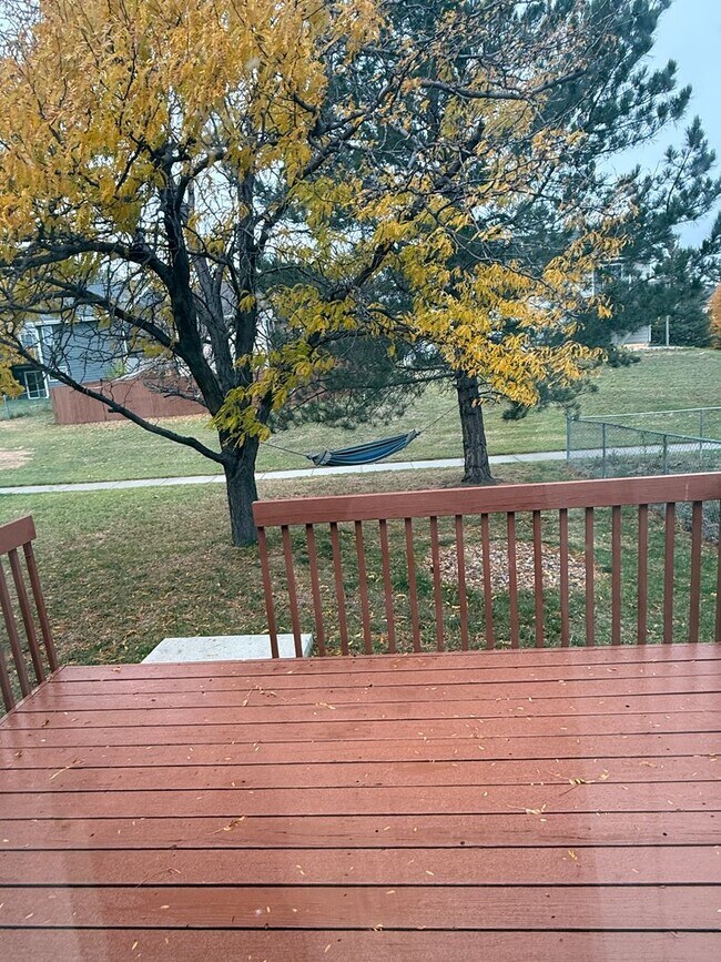 Foto del edificio - ~ RENT SPECIAL ~ HOLIDAY MERRINESS ~ 3 Bedroom, 3 Bath Home for rent Close to the Hospital