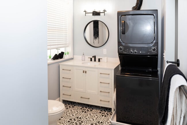 Foto del edificio - Unit B