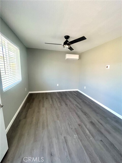 Foto del edificio - 6403 East Ct