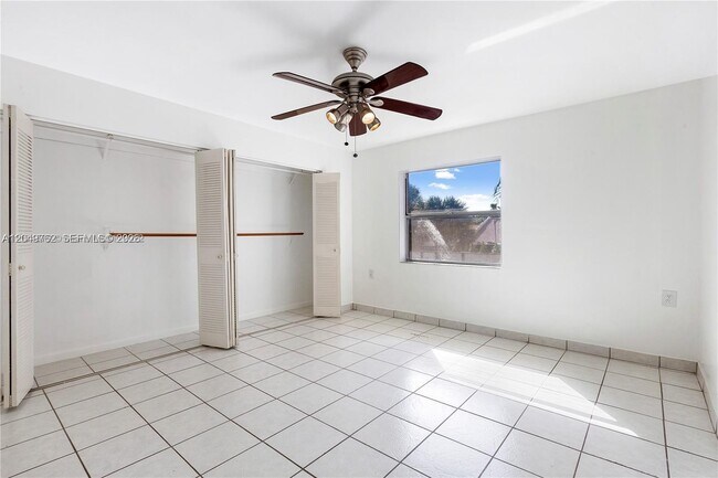 Building Photo - 11219 SW 88th St