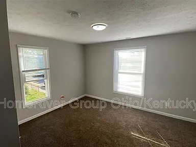 Foto del edificio - 2228 Elmo Ave