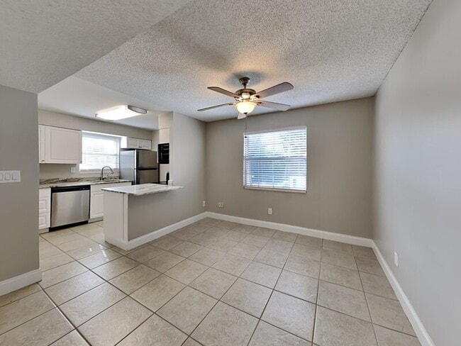 Building Photo - 1224 E Muriel St