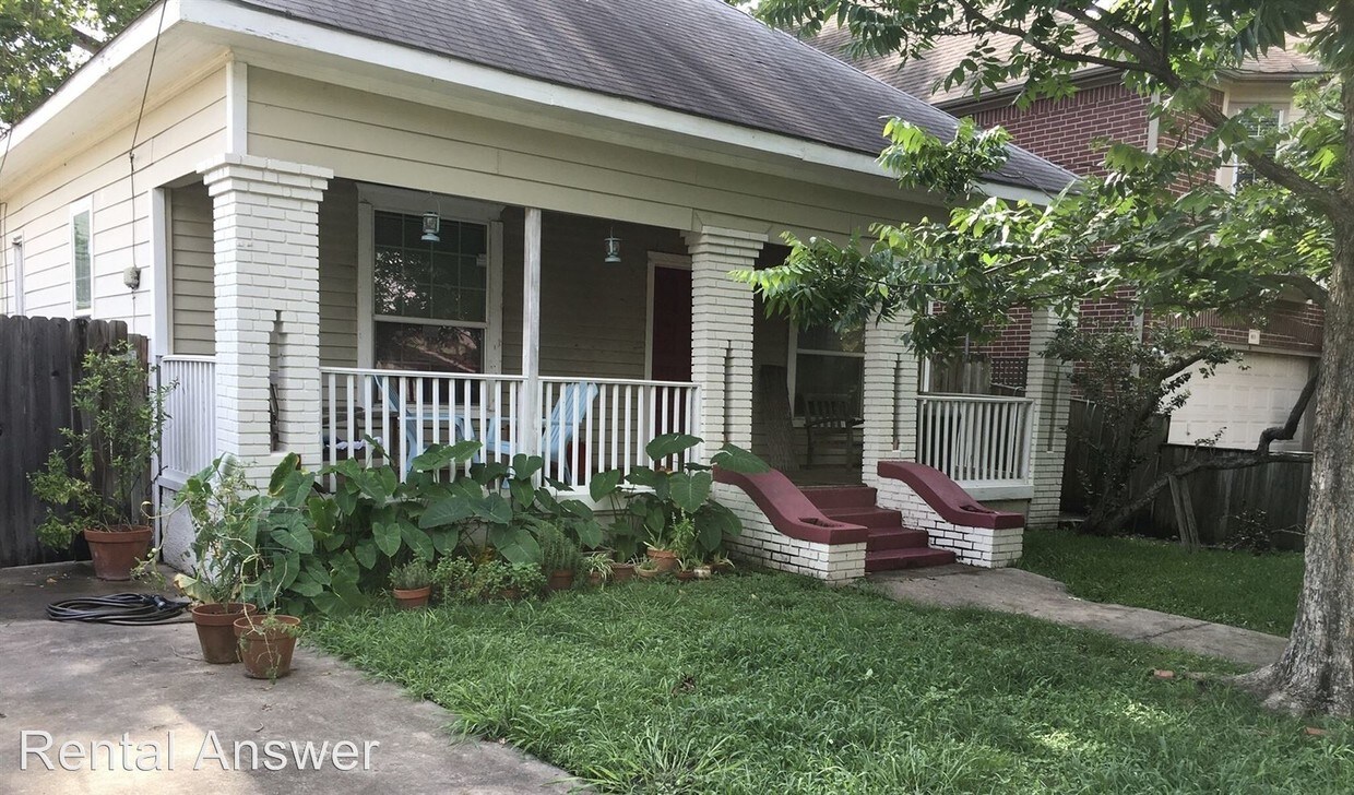 Primary Photo - 803 Olive St
