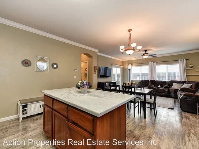 Building Photo - 4 br, 3 bath House - 1682 Grey Bunny Drive