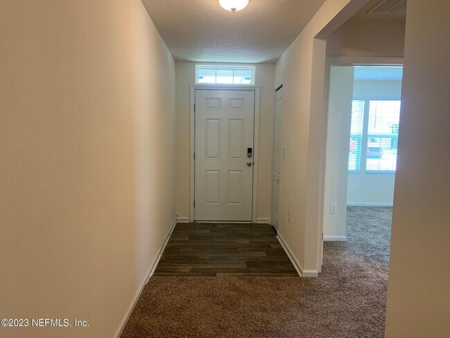 Building Photo - 1763 Eagle View Way