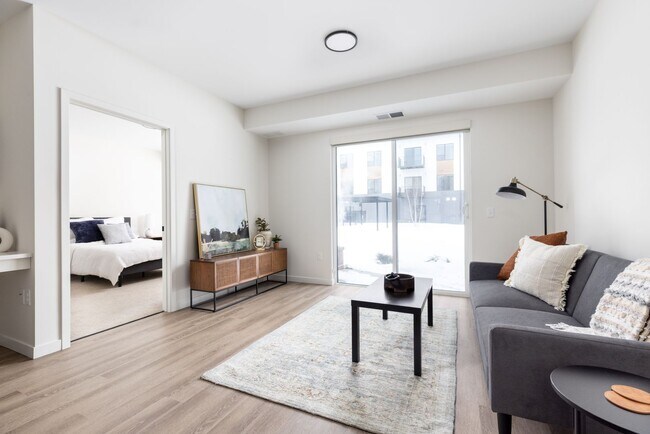 Interior Photo - Kipling