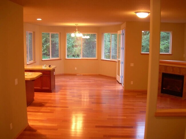 Foto del edificio - 5446 NW Bannister Dr