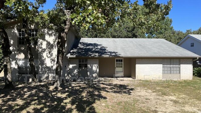 Building Photo - 42 Tonkawa Dr