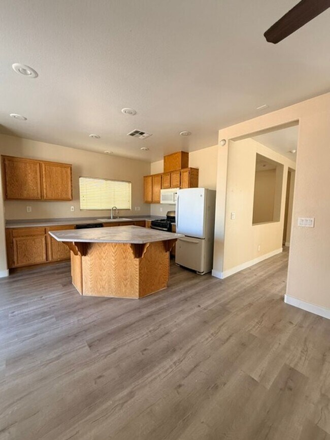 Foto del edificio - 11716 Garland Grove Ln