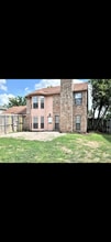 Building Photo - 1803 Shoreline Dr