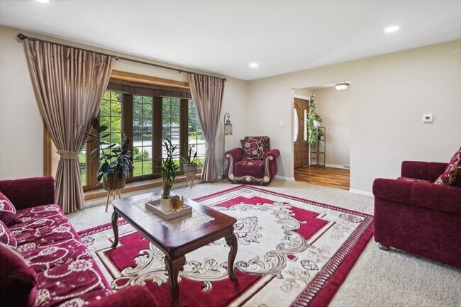 Foto del edificio - 15216 S Clover Ct