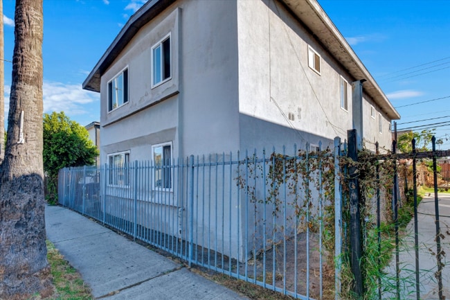 Building Photo - 8508 Avalon Blvd