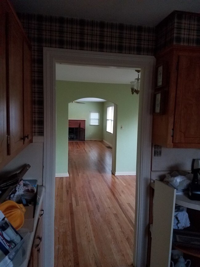 Foto del edificio - 1704 Ogden Ave