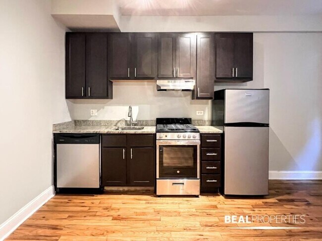 Building Photo - 0 bedroom in CHICAGO IL 60640