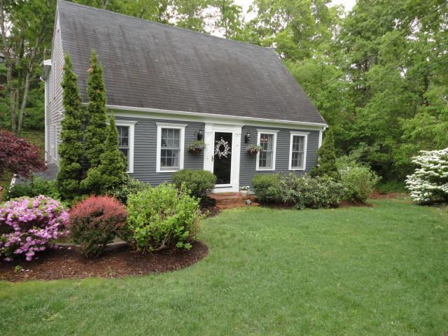 Primary Photo - 18 Great Hill Rd