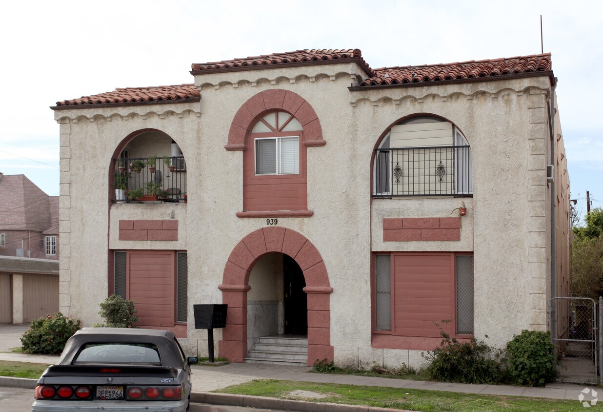 Building Photo - 939 Lime Ave