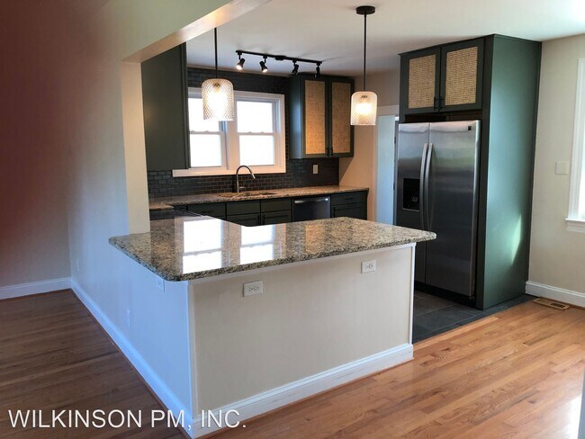 Building Photo - 3 br, 2.5 bath House - 3901 Old Bayside road