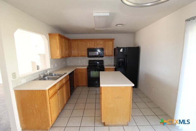 Building Photo - 3407 Bull Run Dr