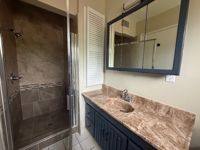 Building Photo - 16416 Rayen St