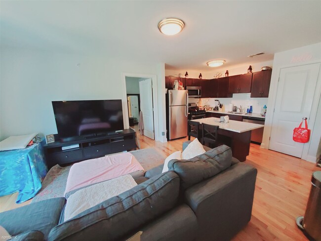 Building Photo - 2 br, 2 bath Condo - 965 Hope St Unit 4