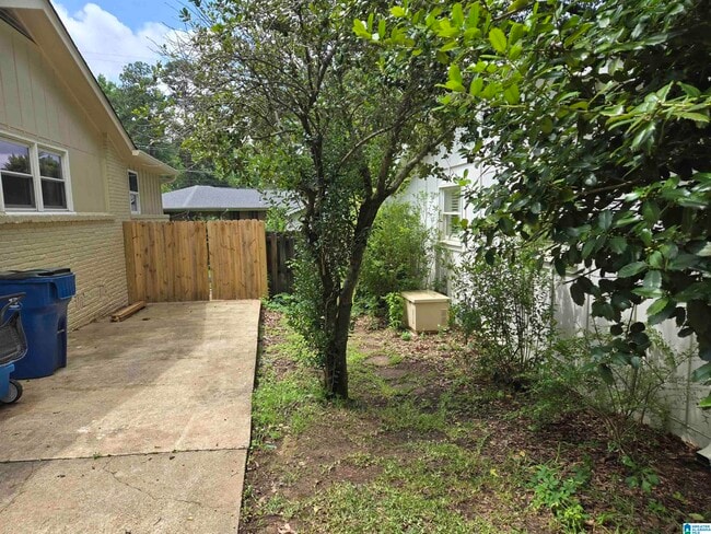 Foto del edificio - 109 Knoll Crest Dr